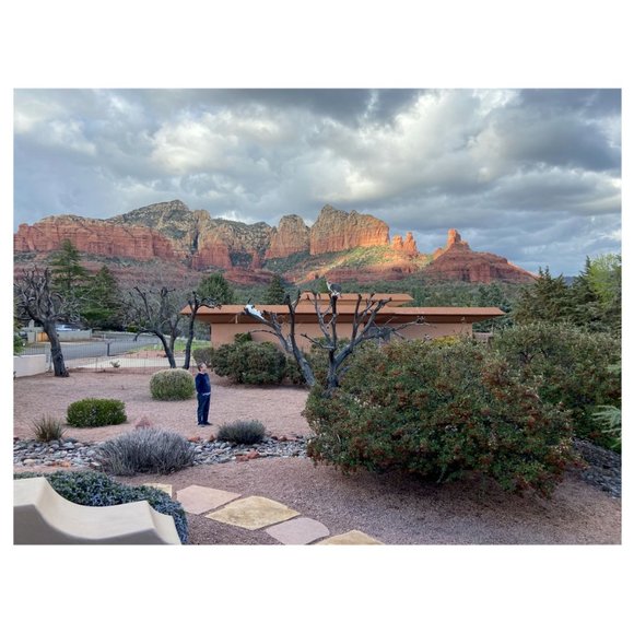 Meet your Posher, StylishDaisy - Picture 3 of 5